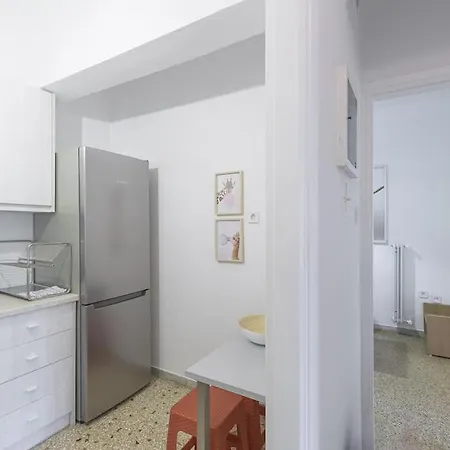 Sunny Luxury 50 Sm With Balcony View 4th Floor Athens
