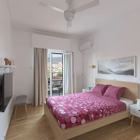 Sunny Luxury 50 Sm With Balcony View 4th Floor